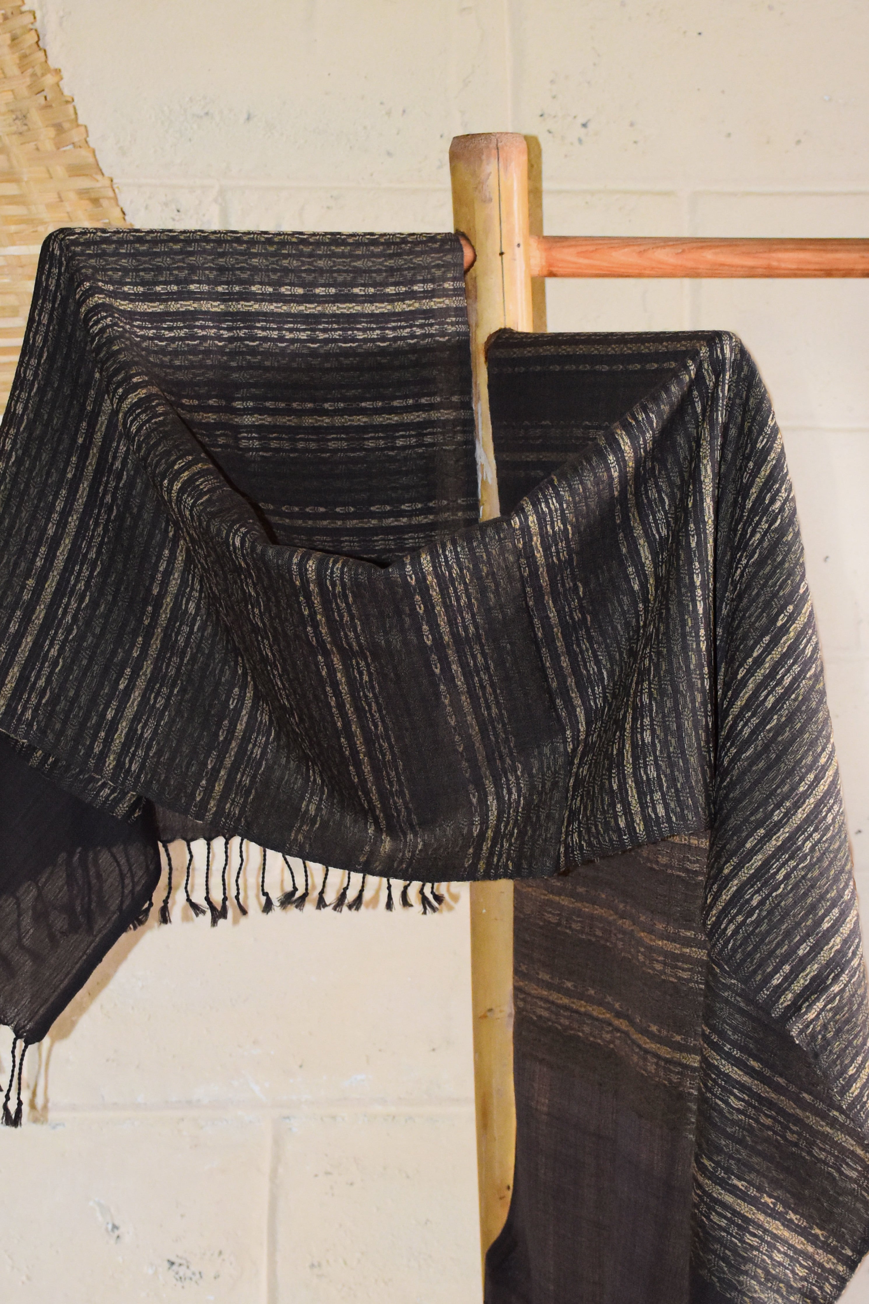 Almora Pattern Merino Wool Stole | Black