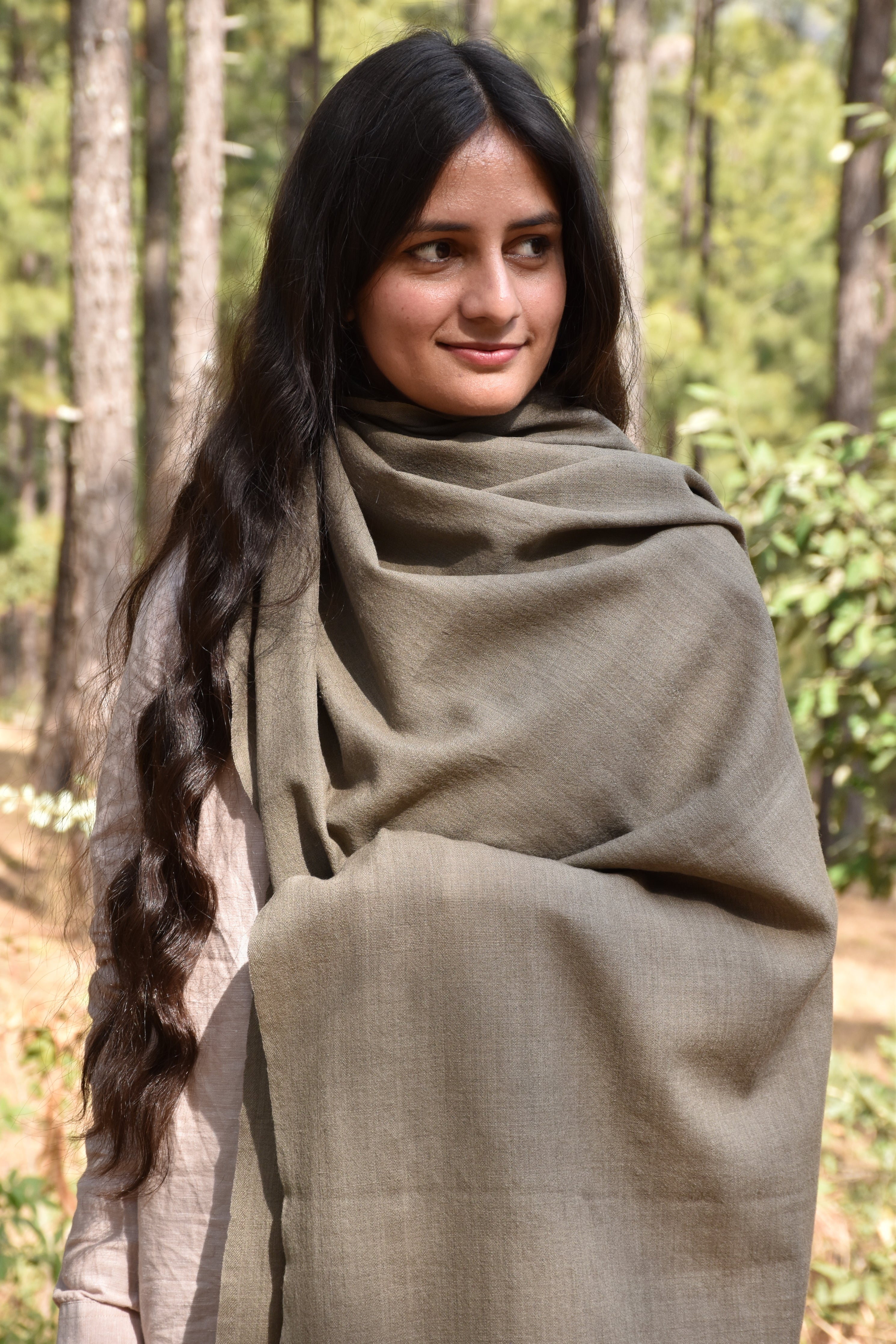 Solid Merino Wool Shawl | Grey